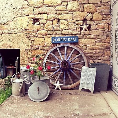 Domaine La Rose Bed and Breakfast Caylus Exterior foto